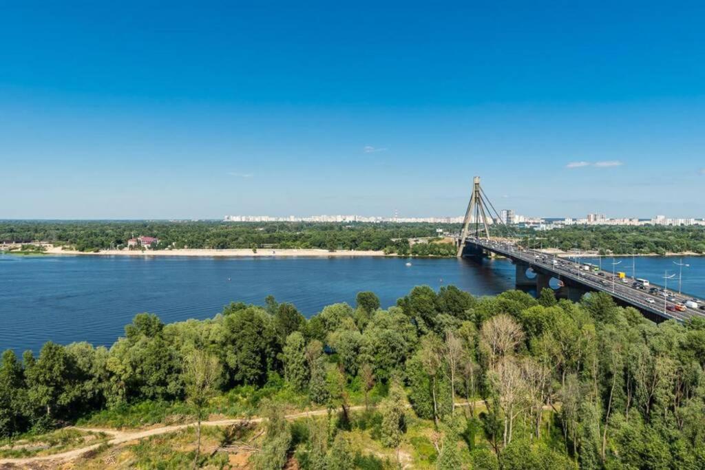 With Crazy Panoramic View Of The Dniepr Kyiv