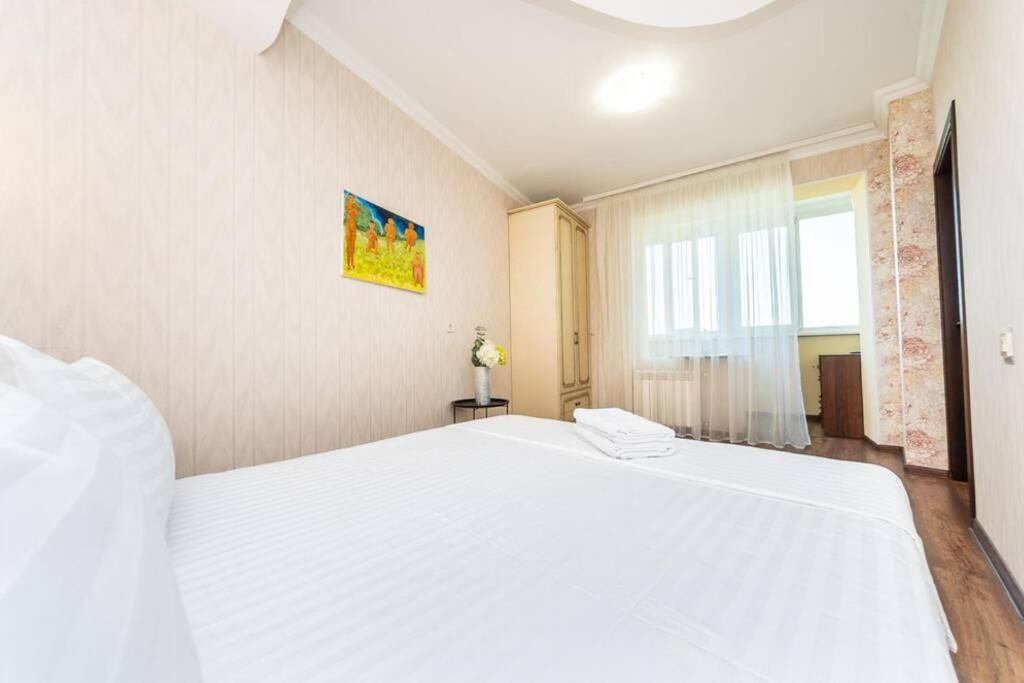 With Crazy Panoramic View Of The Dniepr Апартаменты *